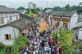 17球11助！苏亚雷斯获得巴甲联赛最佳球员和银靴奖